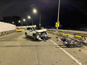 環東大道死亡車禍 ▲25日晚間22時許,台北市環東大道發生一起死亡車禍。(圖/翻攝畫面)