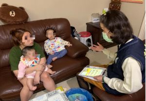 移民署主動關懷柬埔寨籍新住民子女。(圖/移民署) ▲移民署主動關懷柬埔寨籍新住民子女。(圖/移民署)