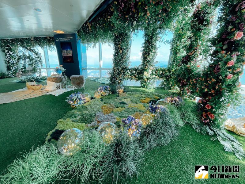 ▲台北101推出雲端秘境花園，觀景台全新改裝成波希米亞度假風。（圖／記者劉雅文拍攝）