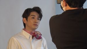 ▲《廢柴男又怎樣》有町田啓太養眼淋浴畫面。（圖／車庫娛樂）