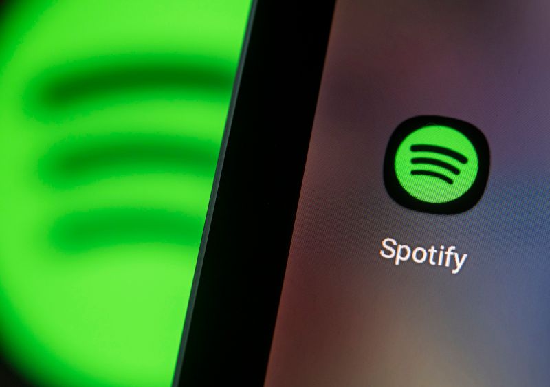 ▲線上音樂串流平台Spotify都在23日時宣布，計畫在這週展開裁員計畫，預計將裁員6%。（圖／美聯社／達志影像）