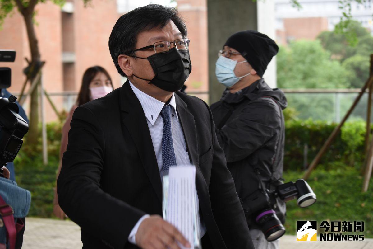 ▲經濟部能源局昨（28）日發佈新聞稿證實，光電模組設置量今年為10.22GW，離岸風力機組累積設置188座，均未達年度目標，對此，經濟部次長、台電代理董事長曾文生今（29）日受訪說明回應此事。（圖／NOWnews資料照）