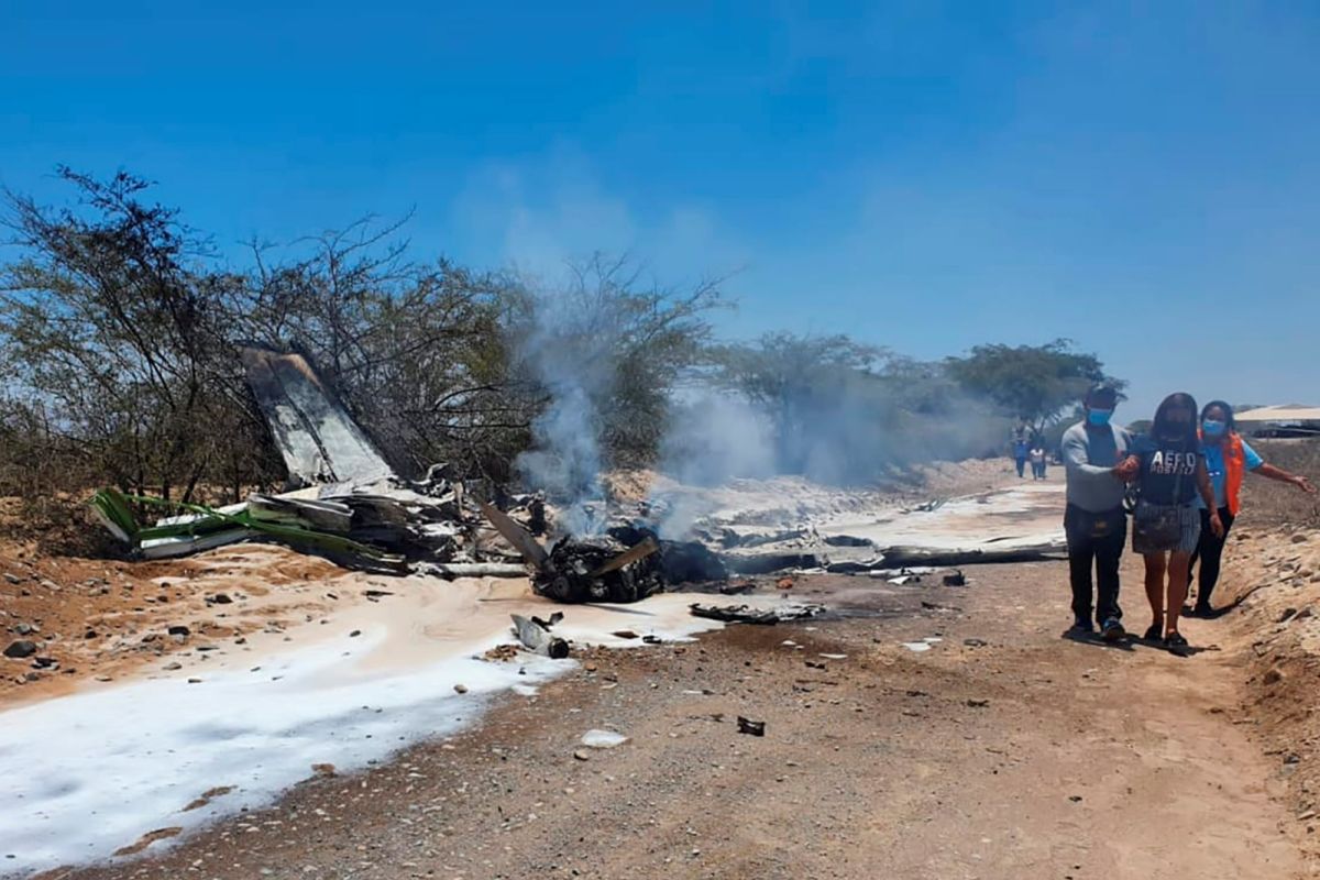 觀看祕魯納茲卡線飛機墜毀　7人全數罹難
