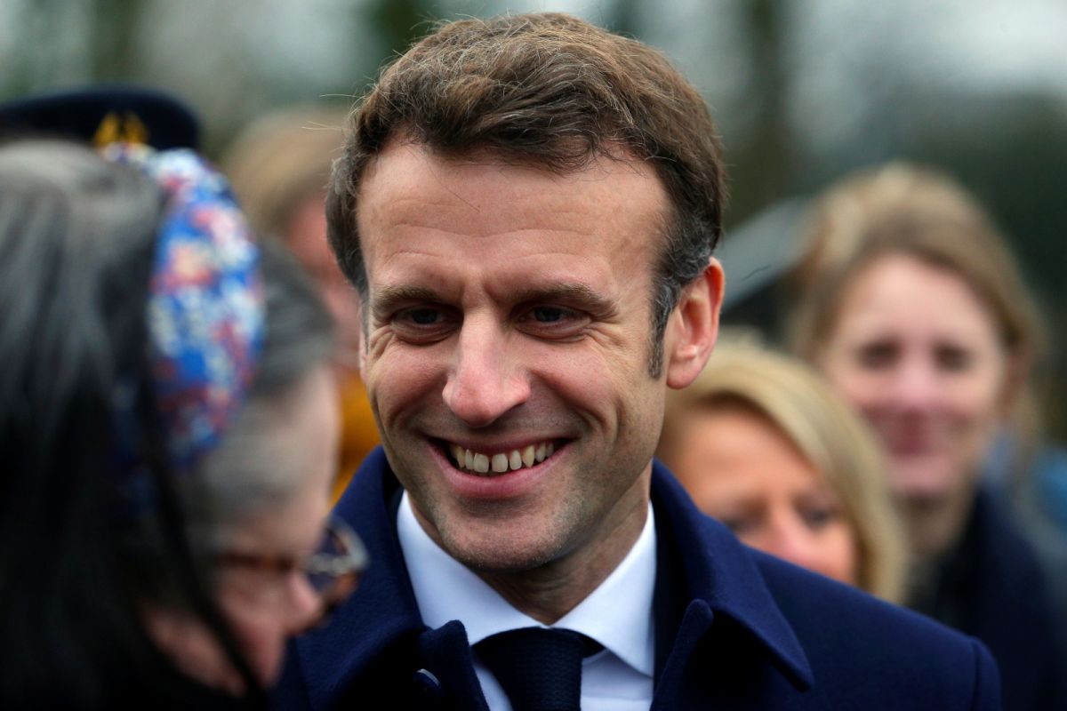 ▲法國總統馬克宏（Emmanuel Macron）表示，他認為達成協議來避免烏克蘭爆發戰爭是有可能辦到的，還說俄羅斯提出自己的安全顧慮也是合情合理。（圖／美聯社／達志影像）