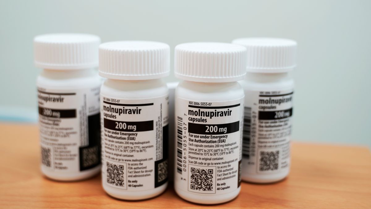 ▲美國默沙東藥廠新研發的「莫納皮拉韋（Molnupiravir）」，已於今年1月24日正式引進台灣。（圖／亞東醫院提供）