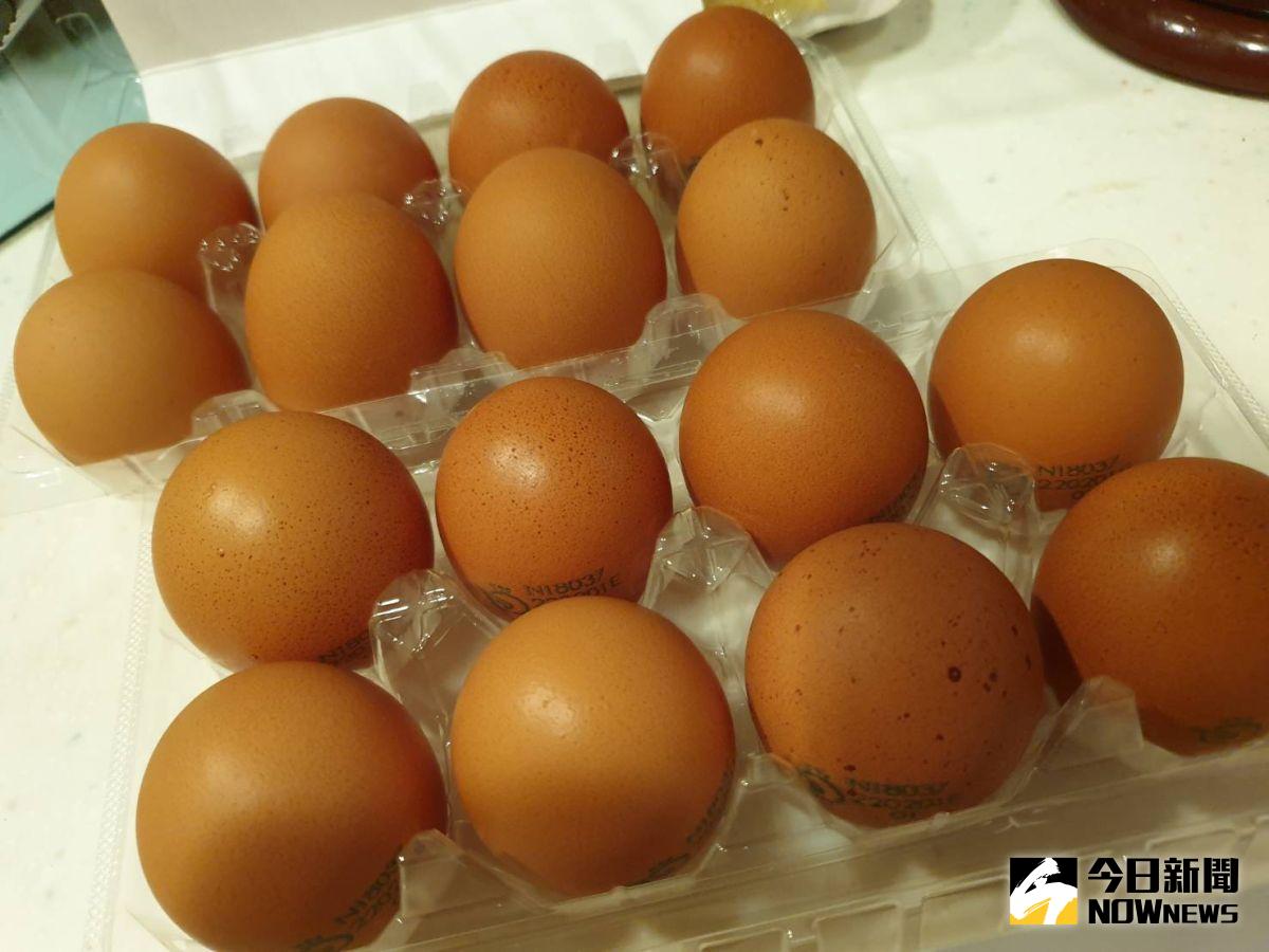 ▲由於近期雞蛋供需失衡的緣故，北台灣不少地方都出現了罕見的「蛋荒」。（圖／NOWnews資料照）