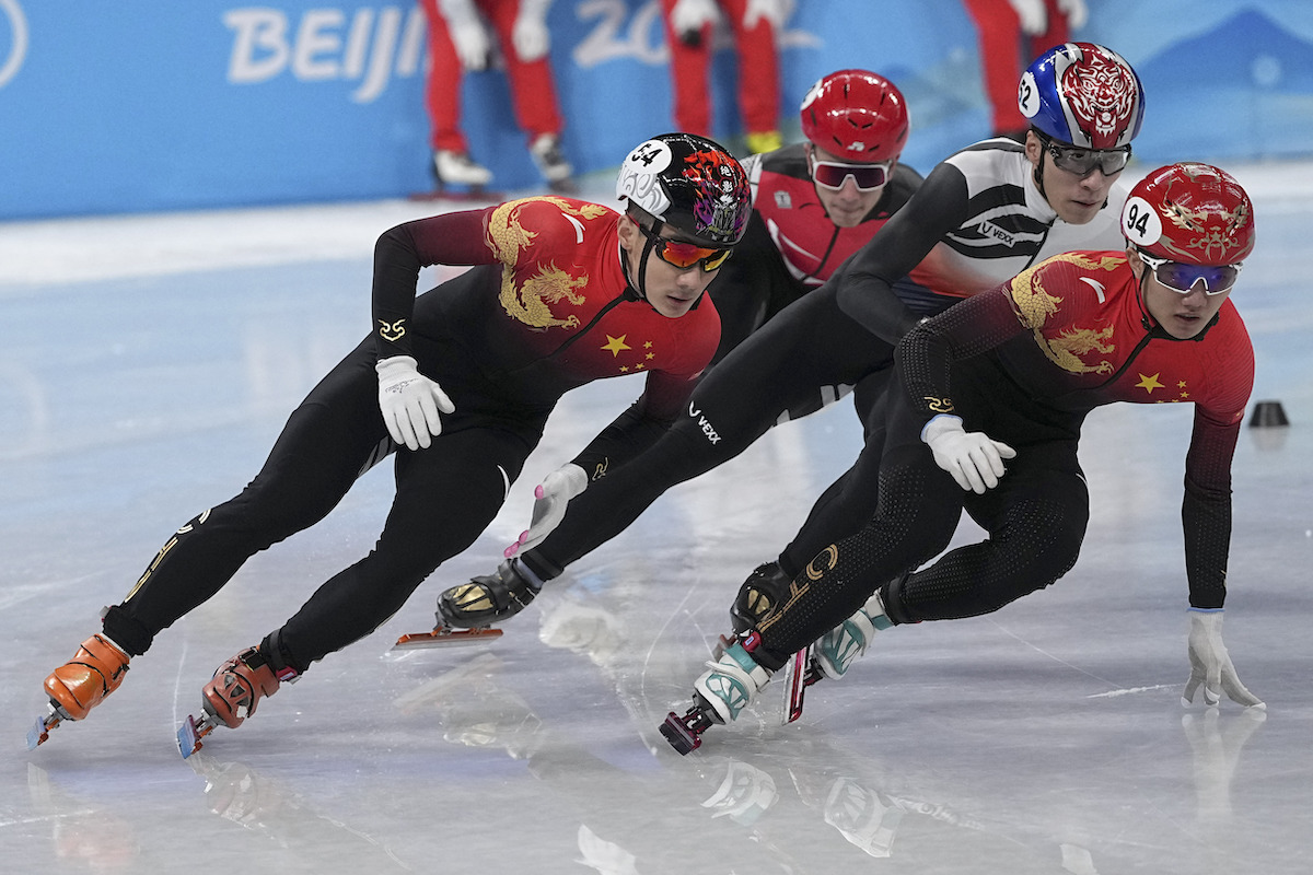▲中國與韓國在本次北京冬奧頻頻傳出摩擦，包含韓國選手在短道速滑男子1000公尺被判違規失格，間接導致中國選手「金包銀」一事。（圖／美聯社／達志影像）