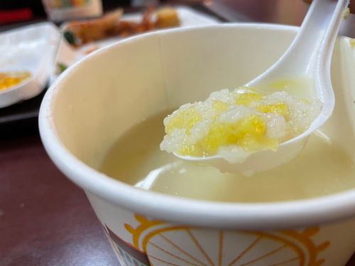 ▲稀飯。（圖/張嘉哲攝）