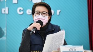 針對監察院報告批評北市府去年在萬華地區的防疫不力,台北市副市長黃珊珊14日表示,監察院的調查報告故意片面解讀,相當打擊防疫人員的士氣,且只節錄片面內容「別有用心」。 ▲北市微解封擴大開放!台北市副市長黃珊珊表示,26日起小學操場重新開放。(圖/台北市政府提供)