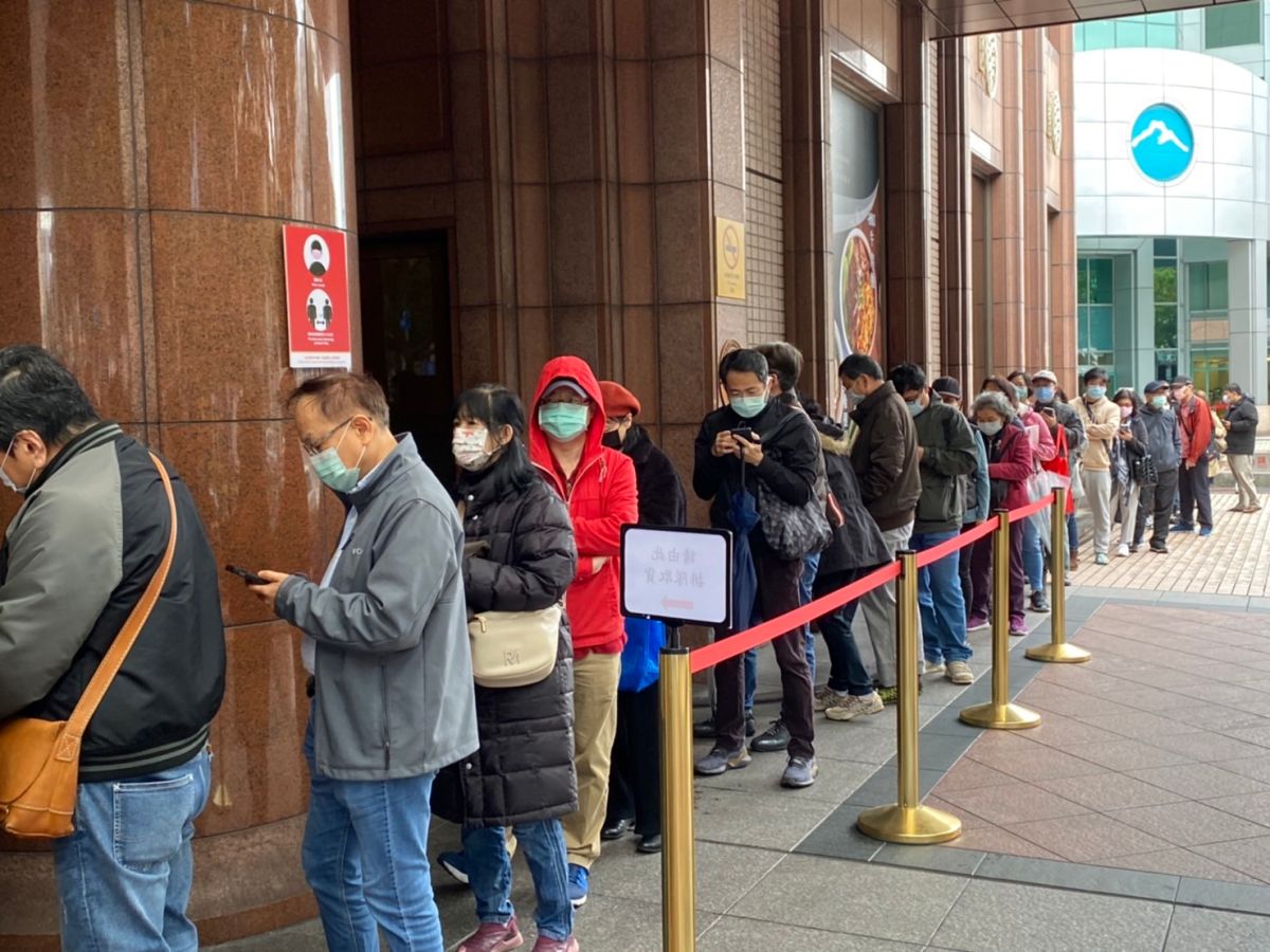 ▲買便當遇插隊怪客，他1句回擊令對方哭慘了，網友看後全嗨翻。（示意圖，與圖中人事無關／記者賴志昶攝）