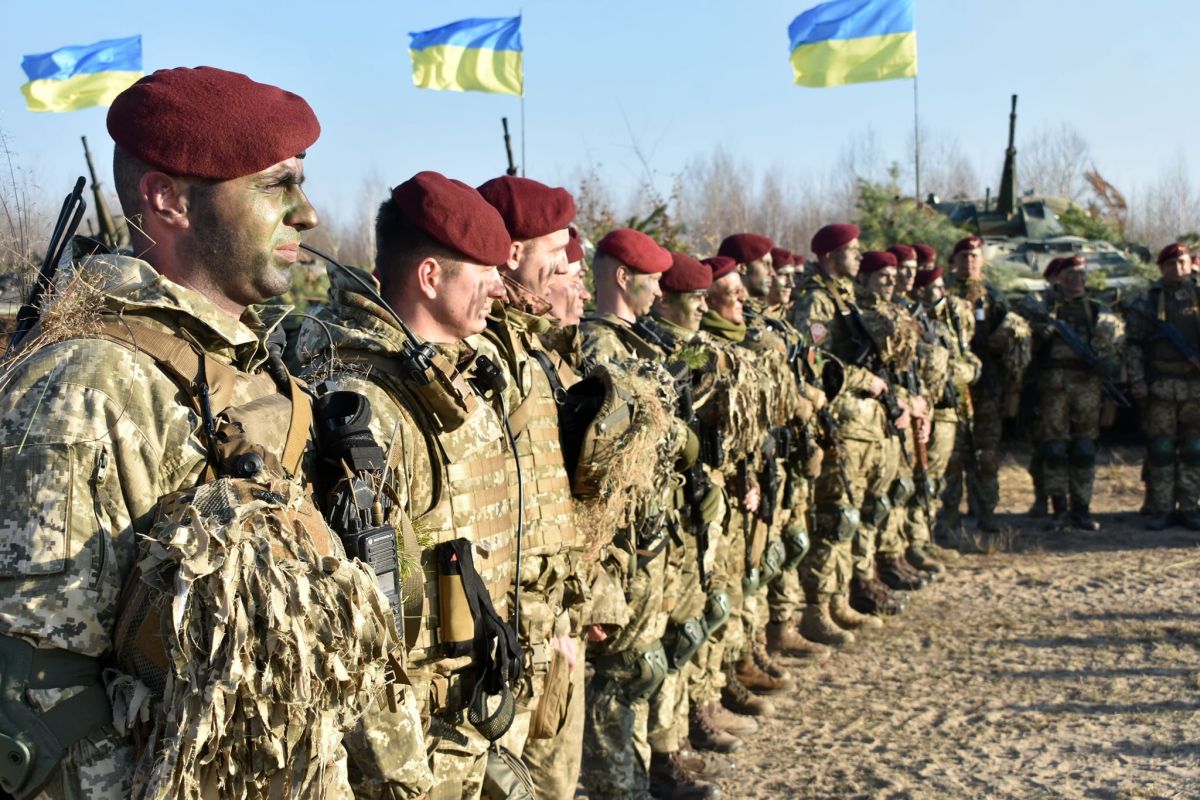 ▲烏克蘭陷入戰爭危機，烏克蘭軍人必須抵抗俄國大軍。（圖／烏克蘭國防部）