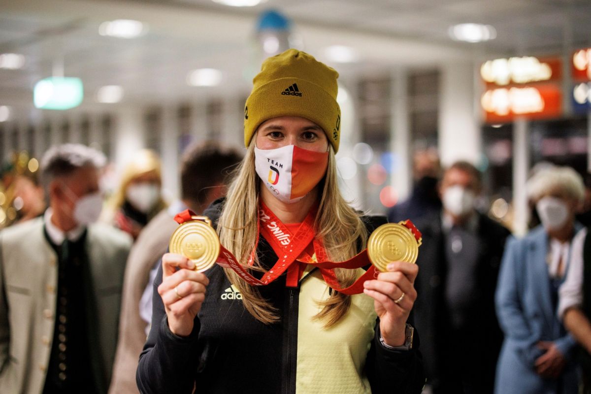 ▲在北京冬奧拿下兩面金牌的德國選手蓋森伯格返國後表示，未來她再也不去中國。（圖／美聯社／達志影像）