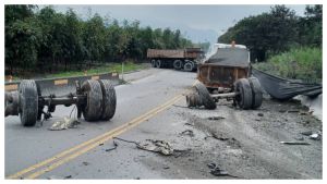 ▲現場一度造成回堵。（圖／翻攝畫面）