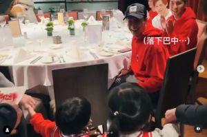 ▲見到「特別嘉賓」，江宏傑張嘴說不出話。（圖／red_fireeeeee IG）