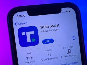 川普自創社群平台Truth ▲(圖/美聯社/達志影像)