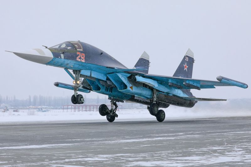▲俄羅斯總統蒲亭下令在烏克蘭進行「特別軍事行動」，頻繁派出Su-34戰機空襲目標。（圖／俄羅斯國防部）
