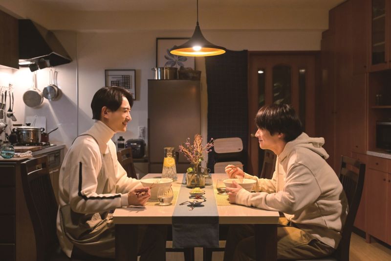 ▲▼2位男主角片中感情穩定。（圖／車庫娛樂）