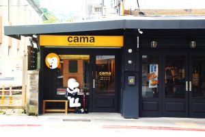 ▲老牌cama café也扛不住國際咖啡豆價格攀升,宣布明(26)日起一杯咖啡漲5至10元。(圖/取自「cama現烘咖啡專門店」粉專) ▲老牌cama café也扛不住國際咖啡豆價格攀升,宣布明(26)日起一杯咖啡漲5至10元。(圖/取自「cama現烘咖啡專門店」粉專)