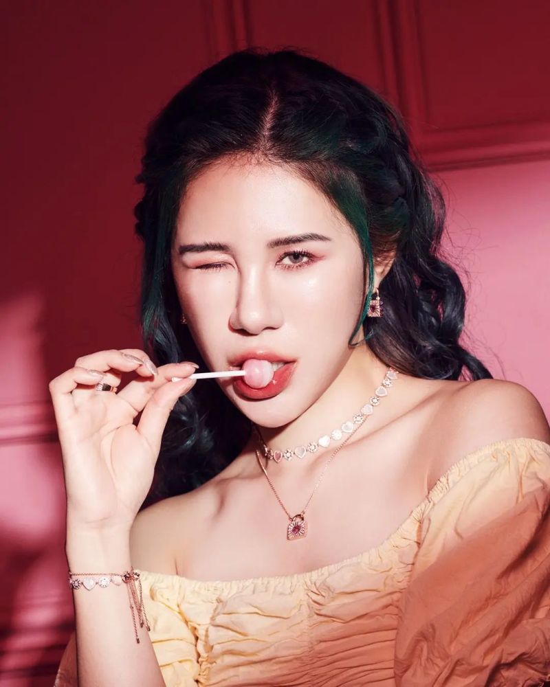 ▲丹妮婊姐在節目上聊遠距離戀愛。（圖／丹妮婊姐IG）