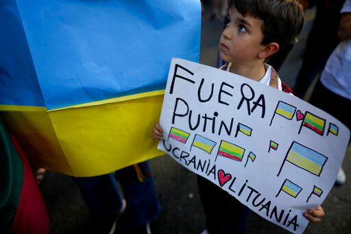 烏克蘭移民阿根廷遊行　要求俄羅斯撤軍
