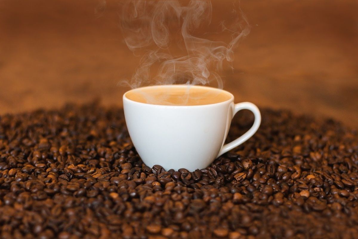 ▲有網友好奇詢問「連鎖咖啡的霸主？」而引起眾人曝光心目中的NO.1答案。（示意圖／翻攝pixabay）