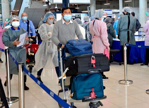 ▲因應國際旅客入境的情況，泰國今（1）日將再次更新Test & Go入境措施的SOP。（圖／美聯社／達志影像）