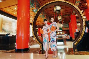《華燈》復古旅遊夯!秒飛日本穿浴衣 五星訂房3折起 ▲入住「台北圓山大飯店」體驗旗袍或唐裝,還可以一窺塵封50年、有如溜滑梯般的「圓山密道」。(圖/雄獅旅遊)