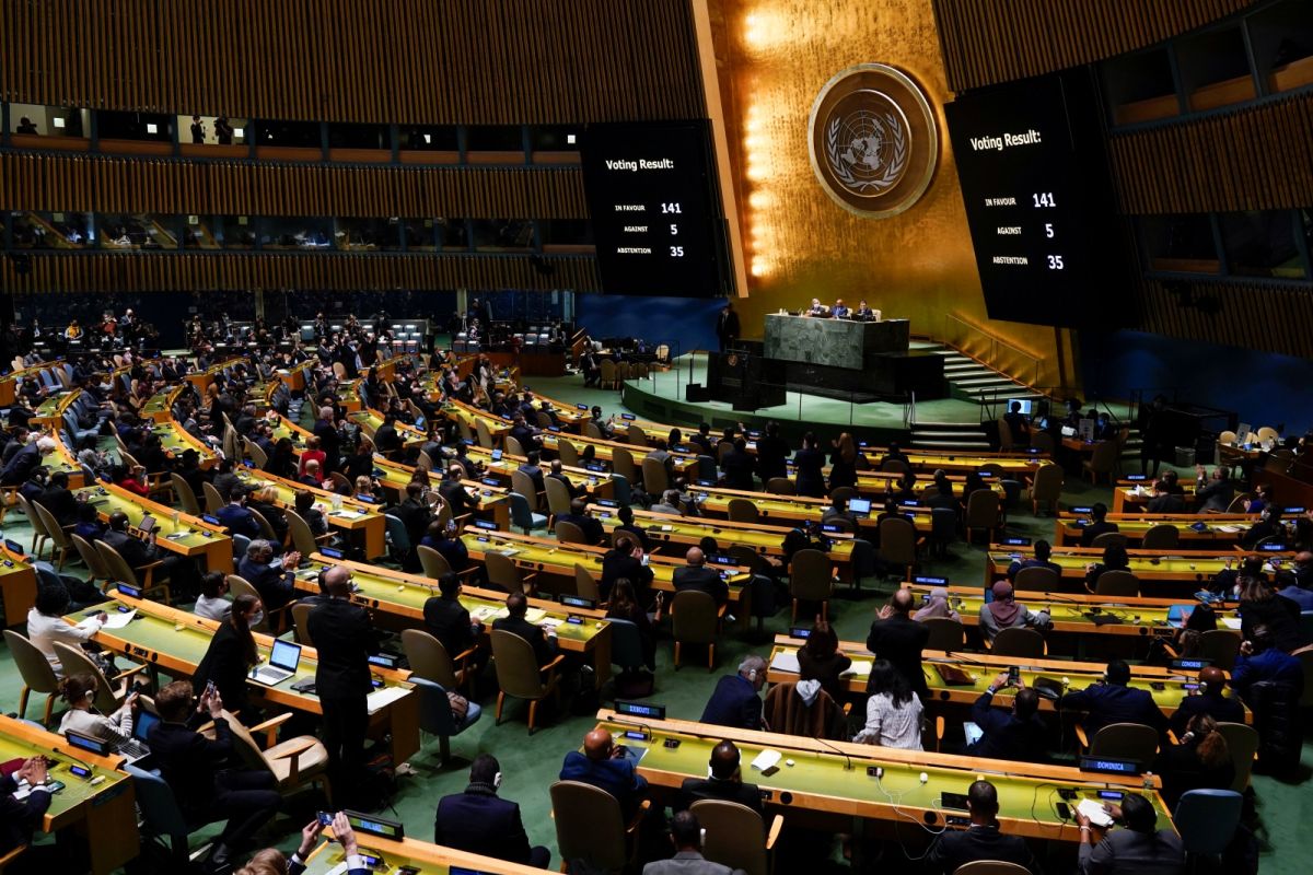 ▲聯合國以壓倒性多數，通過譴責俄羅斯入侵烏克蘭的決議案。（圖／美聯社／達志影像）