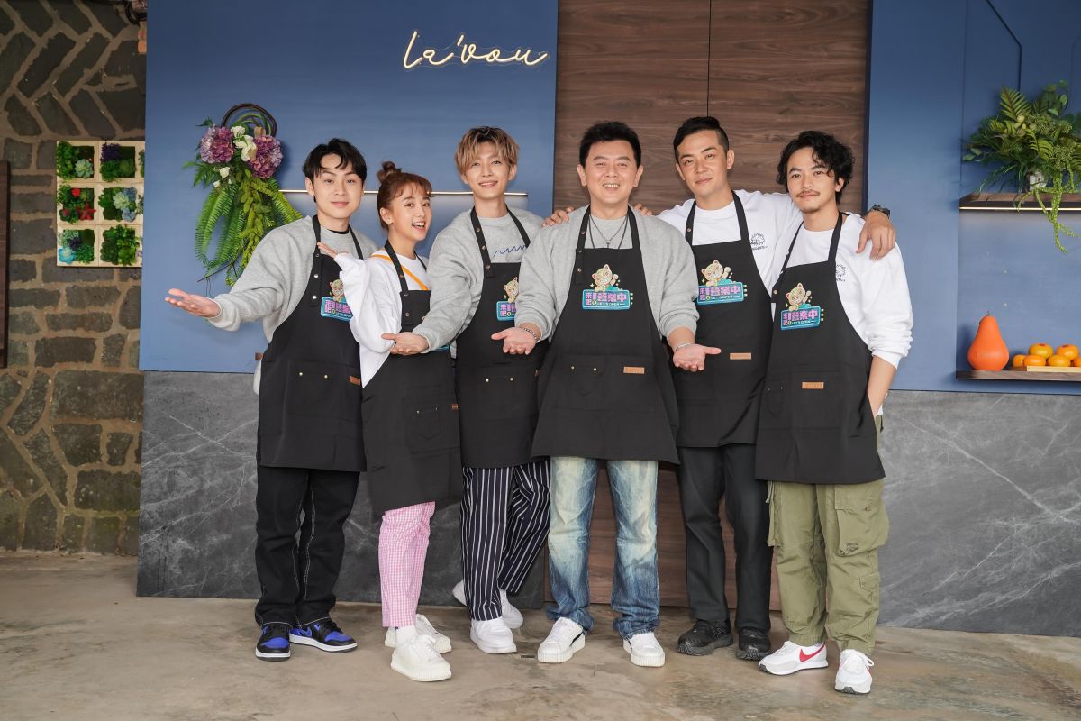 ▲節目《來吧！營業中》開播以來討論度超高，找來一群藝人合力開設一家名為「老屋」的餐廳，是台灣相對較少的主題實境秀。（圖／TVBS提供）