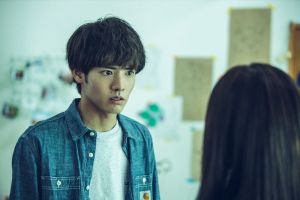 ▲▼坂口健太郎(上)跟赤楚衛二合作。(圖/friDay影音) ▲▼坂口健太郎(上)跟赤楚衛二合作。(圖/friDay影音)