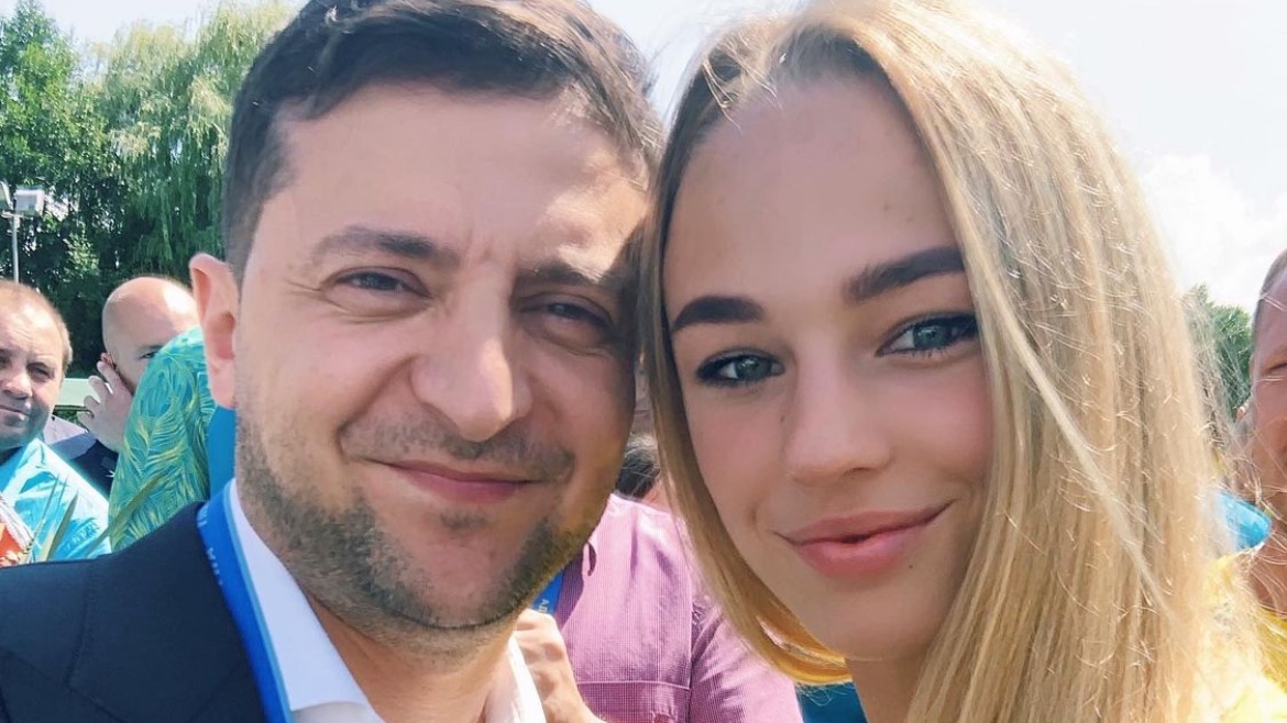 ▲ 烏克蘭21歲柔道女將Daria Bilodid在IG放上跟總統Volodymyr Zelensky的合照。（取自aria BilodidIG)