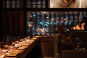 ▲擁有「台中最美味串燒店」的鳥苑地雞燒。（圖／台灣保樂利加）