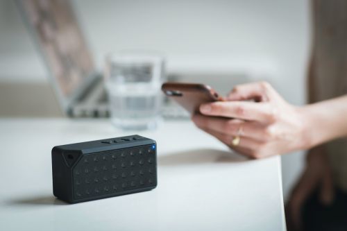 ▲現今科技產業發達，許多民眾都會使用藍牙技術使用於手機以及其他3C產品。（示意圖／取自pexels）