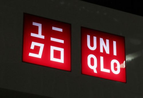 UNIQLOLOGO 優衣庫LOGO ▲近年來平價服飾深受不少民眾喜愛,像是日本來的UNIQLO也是許多人的首選。(圖/美聯社/達志影像)