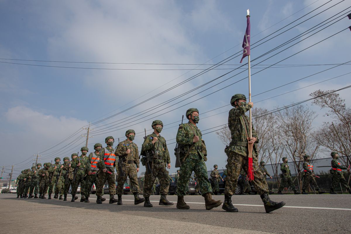 ▲陸軍步兵206旅新制教召10日實施行軍訓練。（圖／軍聞社提供）