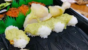 ▲原PO買到的壽司，山葵泥的量比平常多了許多。（圖／取自《Costco好市多 商品經驗老實說》）