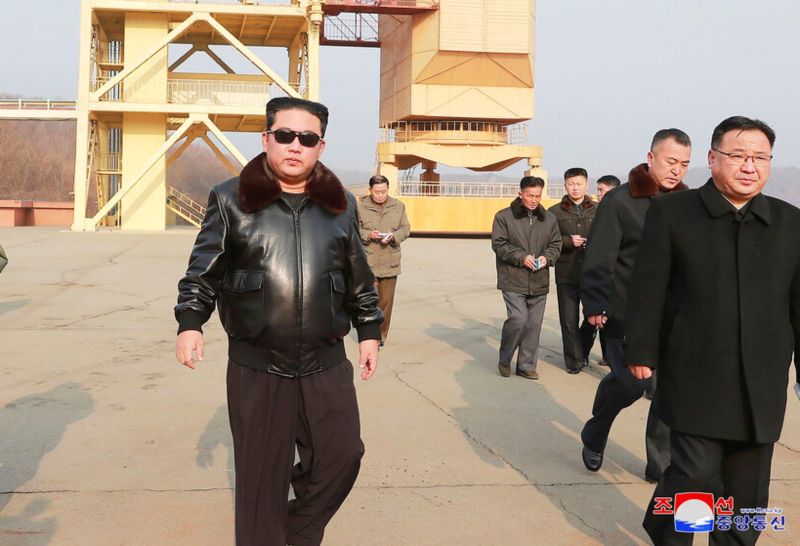 ▲北韓官媒報導，金正恩下令擴建發射場成「超現代化先進基地」。（圖／美聯社／達志影像）
