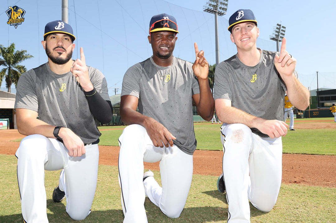 ▲中信兄弟象魔力、德保拉、泰迪報到。（圖／兄弟提供）