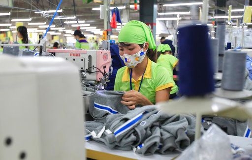 拚經濟！越南擬調高加班時數上限　台商響應：勞資雙贏