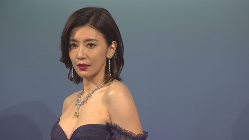 賈靜雯讚大S閃婚「敢愛敢恨」 笑稱:徐媽要有強心臟