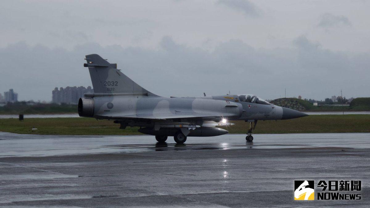 ▲空軍三型主力戰機中，僅幻象2000戰機未性能提升。非新聞當事飛機。(資料照／記者呂炯昌攝)