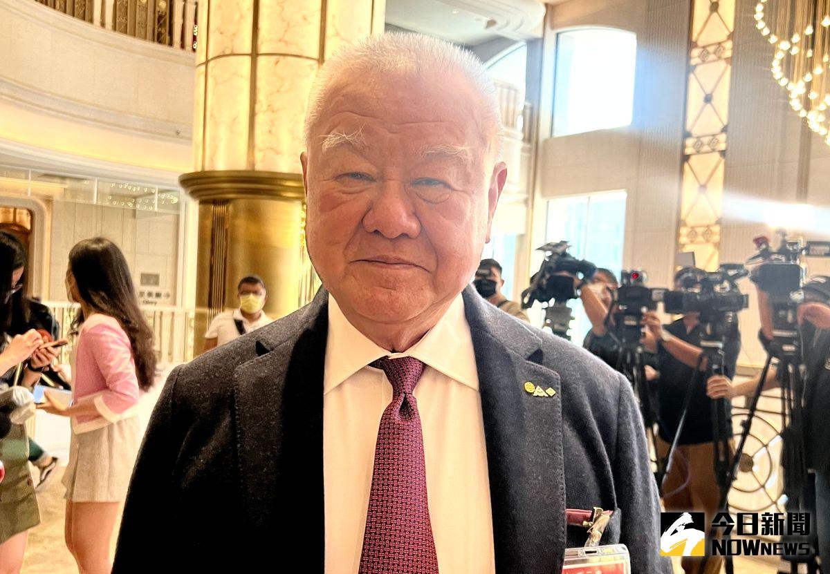 ▲工商協進會暨三三企業交流會理事長林伯豐再次強調，台灣能源政策應重新檢討，而且政府要漲電費應先保證2件事。（圖／記者顏真真攝，2022.3.16）