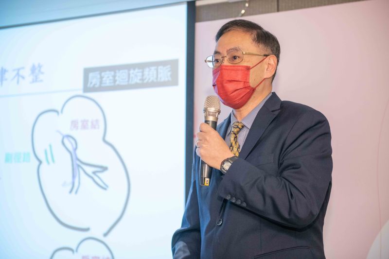 ▲臺中榮民總醫院教學部副主任李必昌指出，兒童心導管手術已經可以透過3D立體定位系統實現零輻射，大量降低暴露於輻射的危害。（圖／中華民國心律醫學會提供）