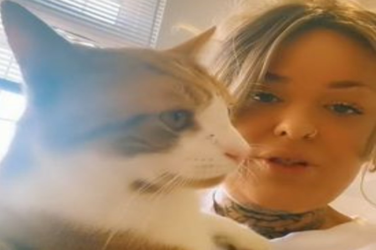 ▲英國一名女子遭到鄰居投訴「虐童」，真相曝光網友全笑翻！（圖／TikTok帳號hamblin1987backup）