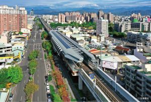 ▲捷運紅線五權站，1站直抵台中火車站、3站直達三鐵共構台中高鐵站，不管洽公或旅行，全台輕鬆一日生活圈。（圖／品牌提供）