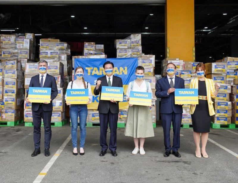 募集7,500箱　外交部啟運對烏克蘭人道援贈愛心物資
