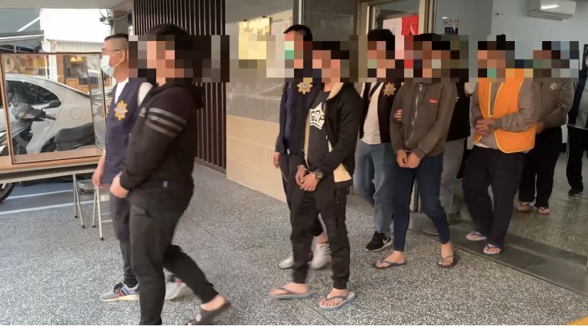▲高雄市鹽埕警分局日前破獲一起以陳姓嫌犯為首之犯罪集團。（圖／記者郭凱杰翻攝）