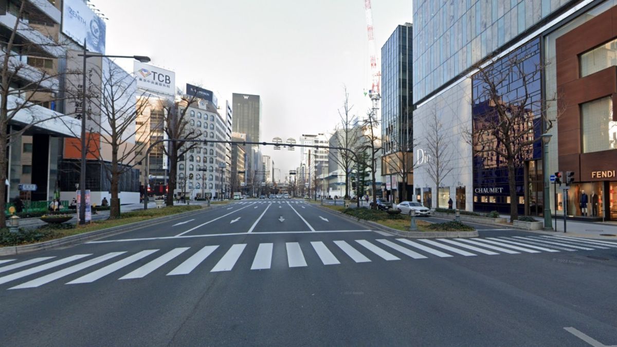 ▲有網友從Google地圖發現，大坂市容超美，大家看完後認為，台灣應該要多學學。（圖／翻攝PTT，Google Maps）