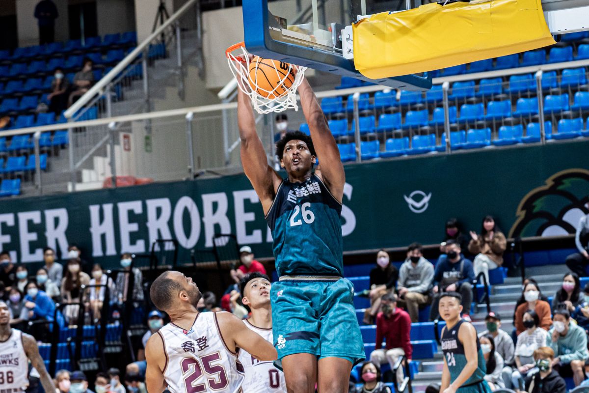 ▲台啤英熊大洋將多拉摩爾也確定正式離隊。（圖／台啤英熊提供）