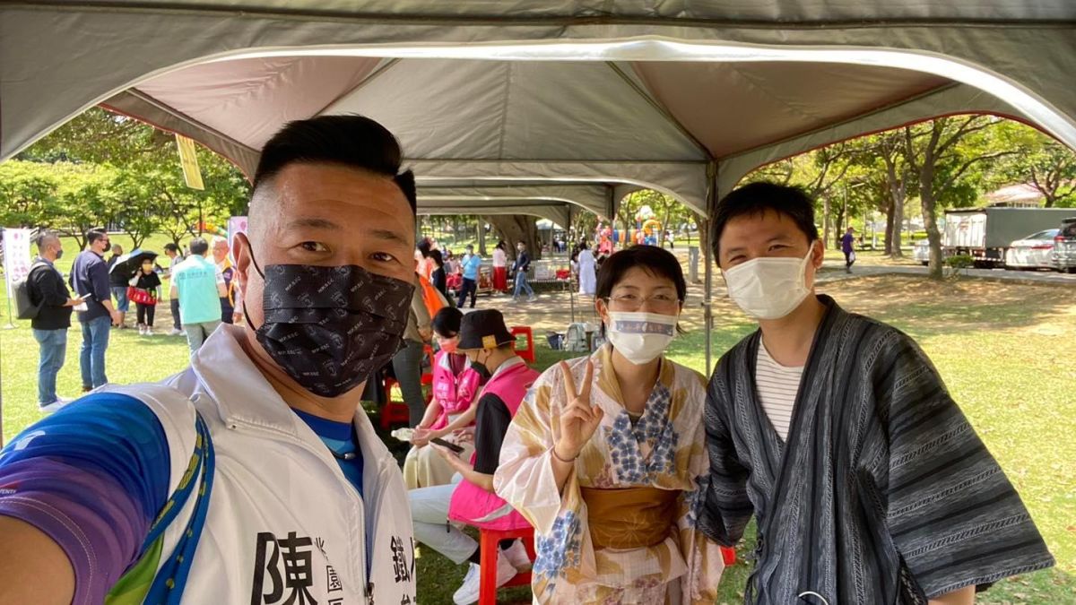 ▲2022桃園新住民新春新市集暨野餐園遊會日前於陽明公園熱鬧舉行。（圖／陳品杰）